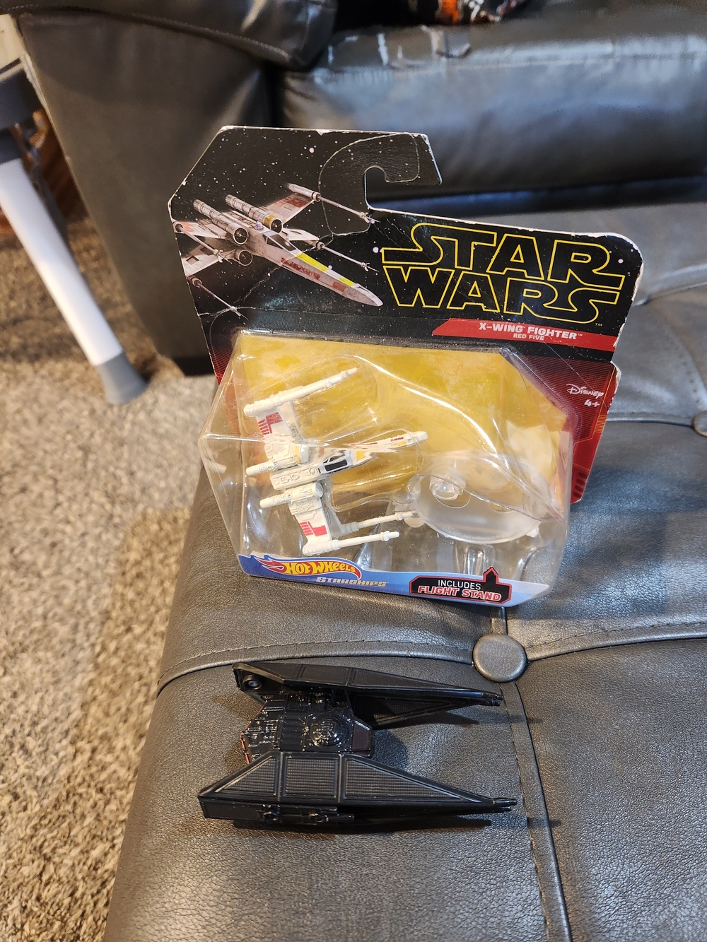 Star Wars X-Wing Fighter Toy by Hot Wheels - White and Red